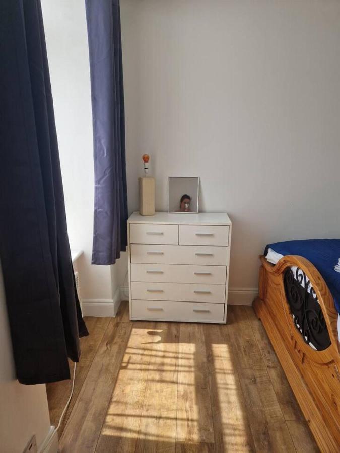 Beautiful 1-Bed Apartment In Cork Exterior foto